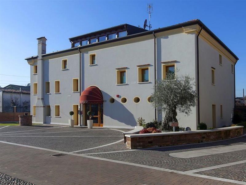Albergo Antica Corte Marchesini Campagna Lupia Zewnętrze zdjęcie