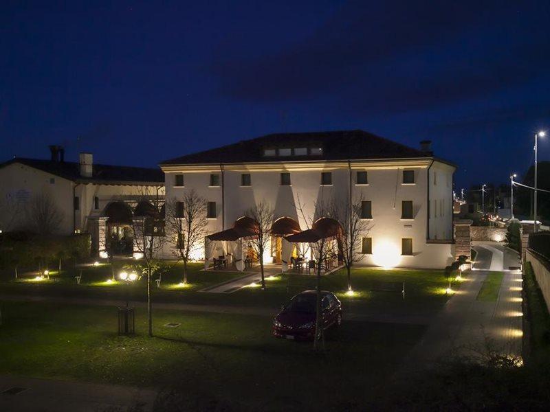 Albergo Antica Corte Marchesini Campagna Lupia Zewnętrze zdjęcie