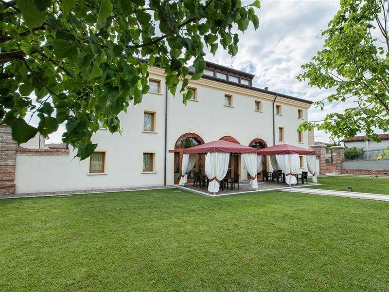 Albergo Antica Corte Marchesini Campagna Lupia Zewnętrze zdjęcie