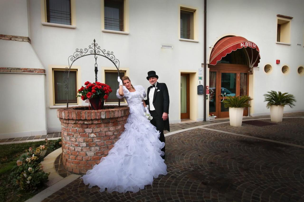 Albergo Antica Corte Marchesini Campagna Lupia Zewnętrze zdjęcie