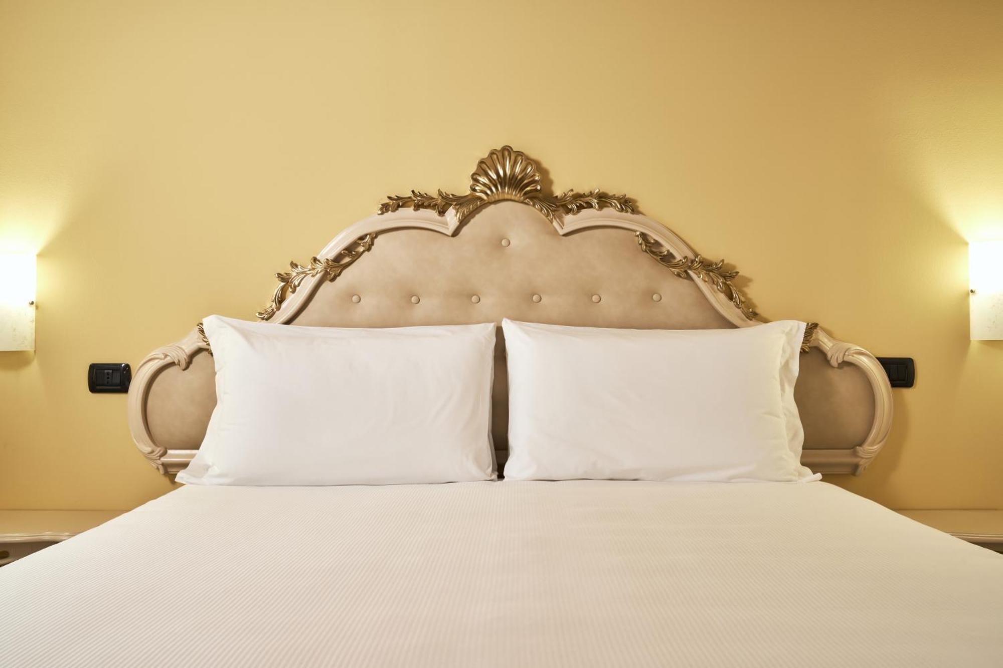 Albergo Antica Corte Marchesini Campagna Lupia Zewnętrze zdjęcie