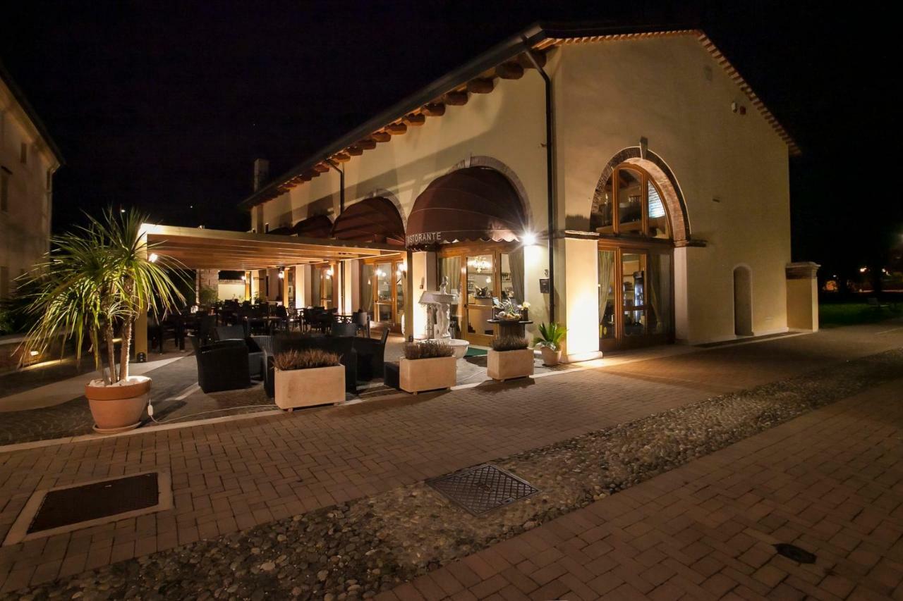 Albergo Antica Corte Marchesini Campagna Lupia Zewnętrze zdjęcie